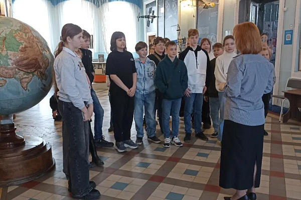 Городской конкурс первых проектов «Кулибин‑шоу» и посещение Планетария в рамках Детского научного конвента
